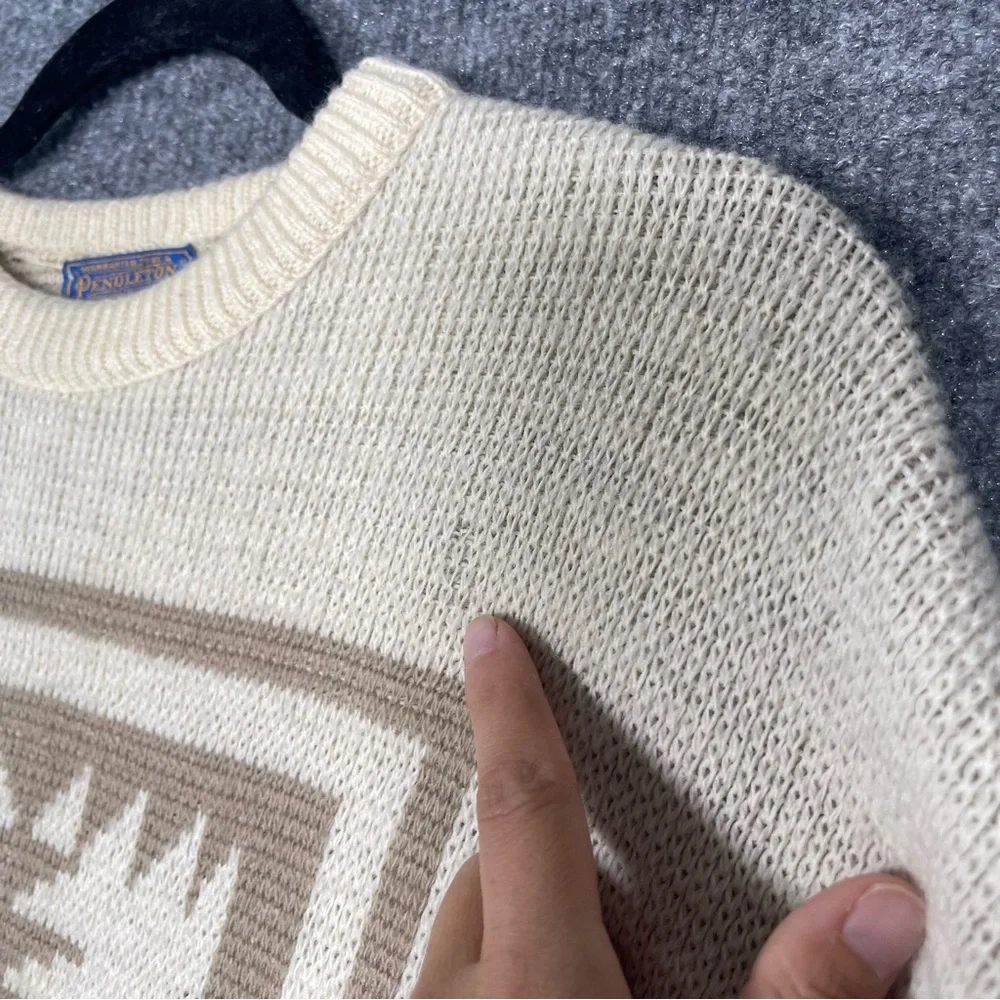 Pendleton Mens Medium 100% Wool High Grade Western Wear‎ Aztec Tribal Sweater - Picture 9 of 12